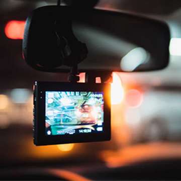 Dash Cams & Accessories